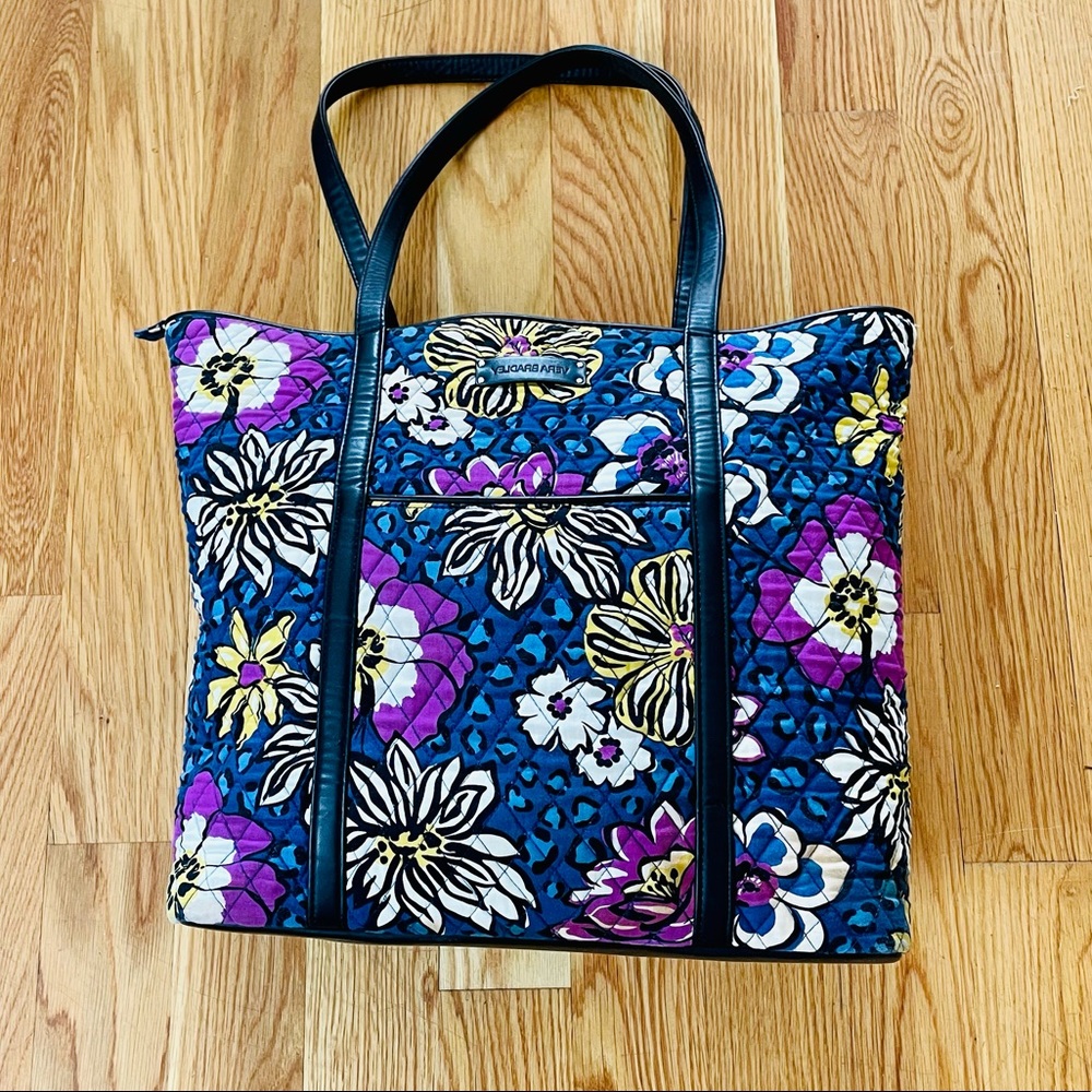 VERA BRADLEY Vegan Leather Tote in African Violets - Picture 2 of 7